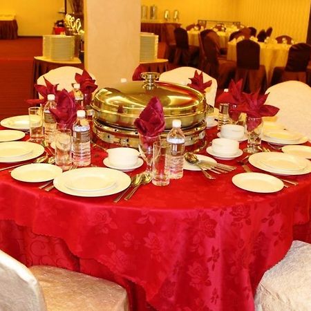 11@Century Hotel Johor Bahru Kültér fotó